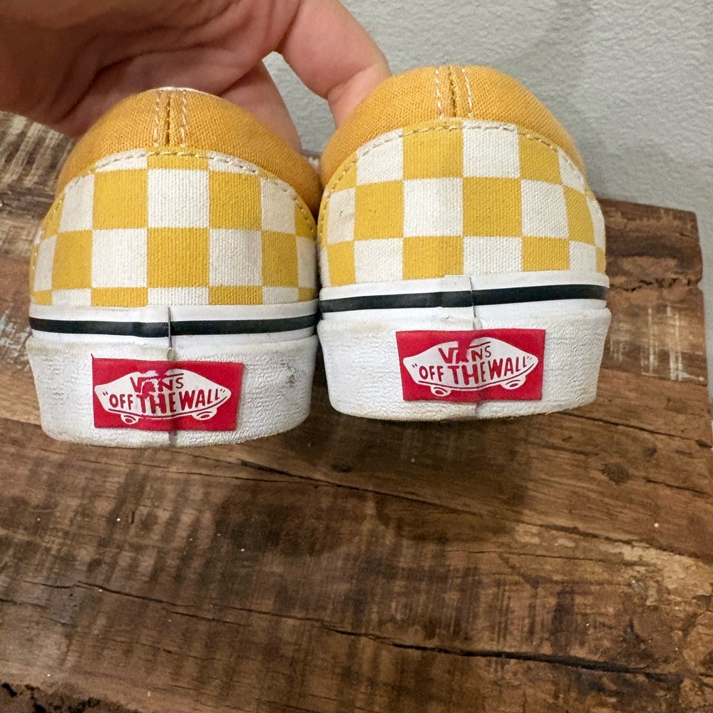 Yellow Vans - Picture 4 of 7
